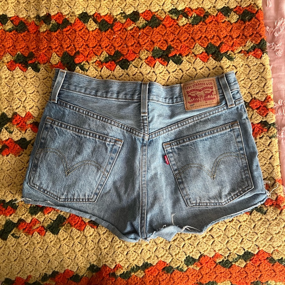 Levi’s light wash 501 shorts